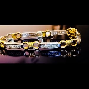 White yellow gold diamond bracelet New